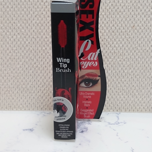 Physicians Formula Sexy Booster Cat Eye Collection Mascara Ultra Black 6415 - Picture 2 of 6